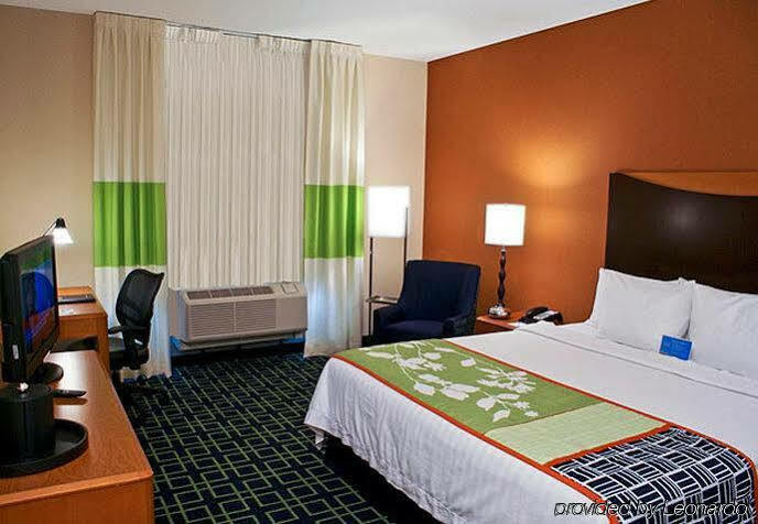 Fairfield & Fort Lauderdale Airport & Cruise Port 3*