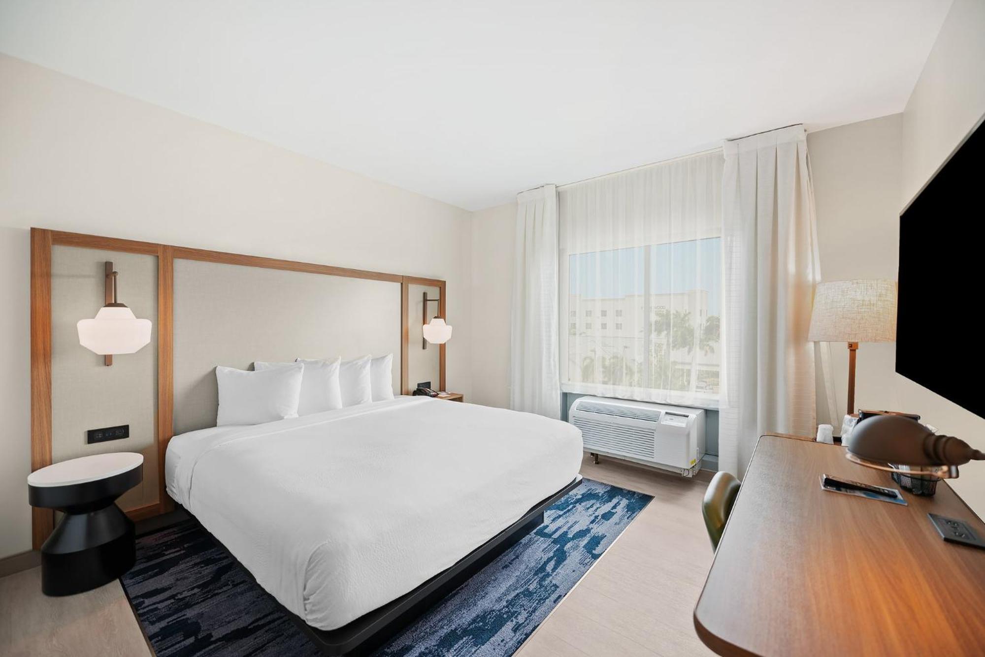 Fairfield Inn&suites Lauderdale Airport&cruise Port Dania Beach